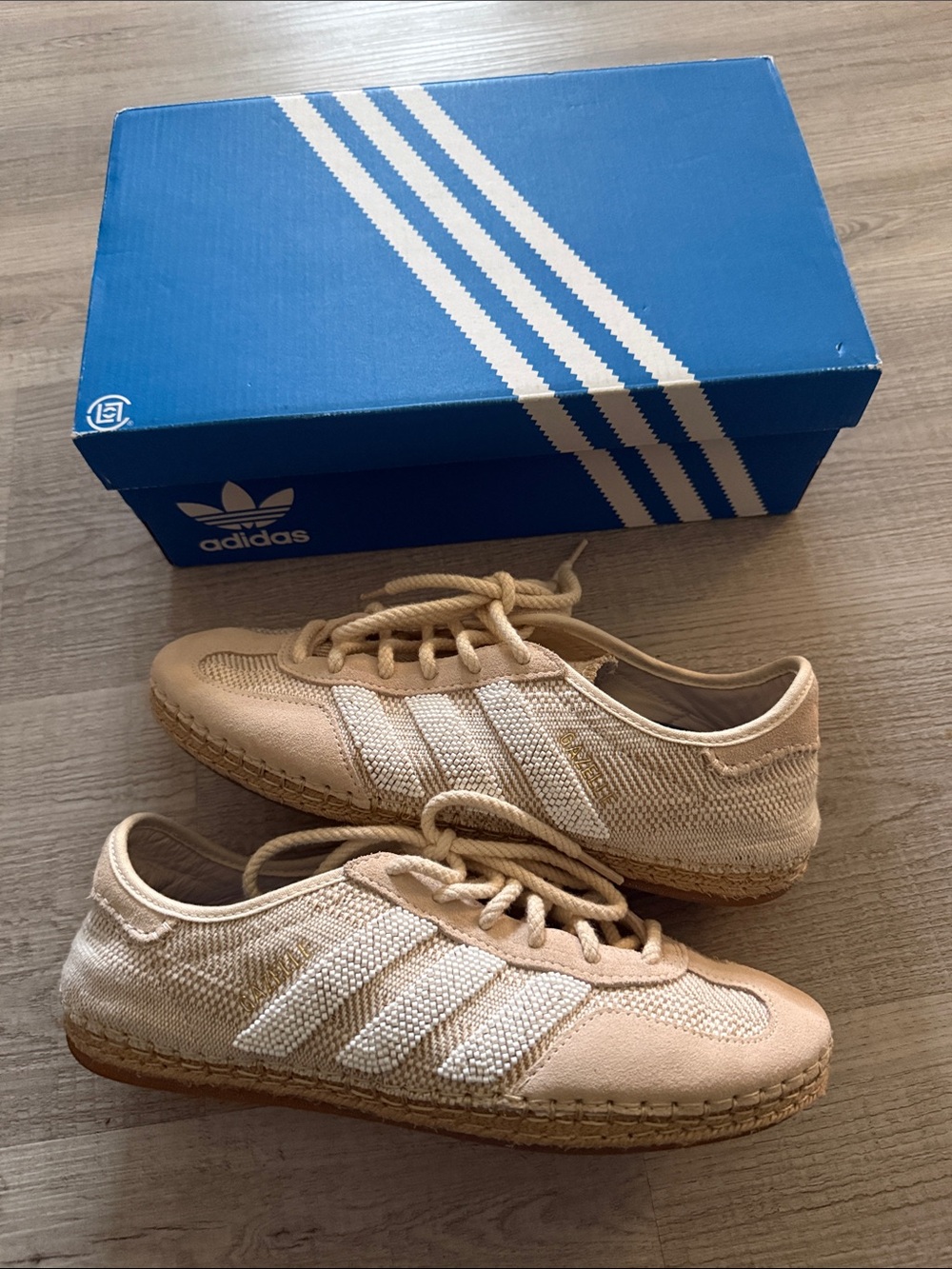 Brand New Adidas CLOT Gazelle Samba Beige and White Knit Lace-Up Sneakers w box